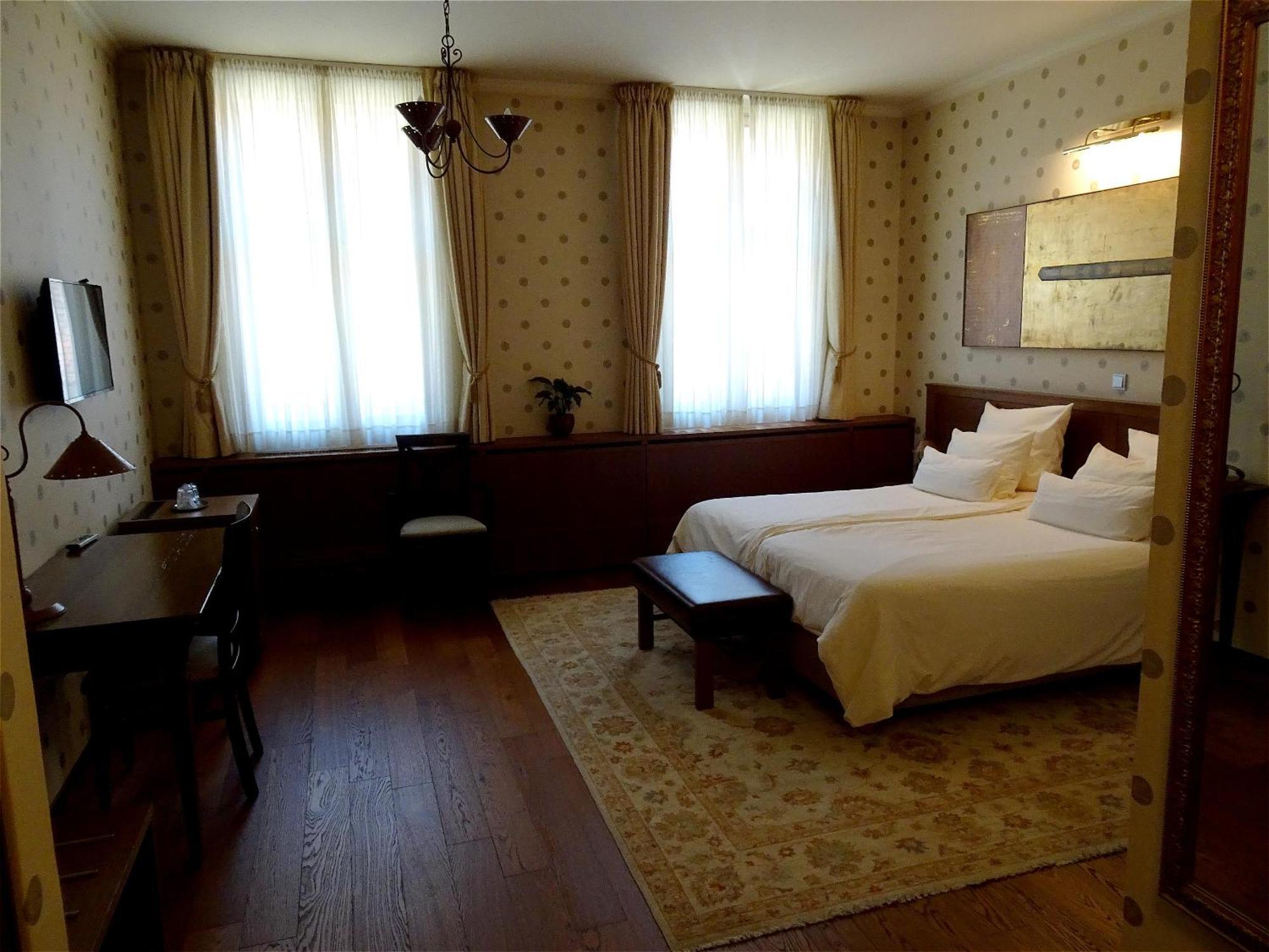 Hotel Mitra, Story Hotels プトゥイ エクステリア 写真